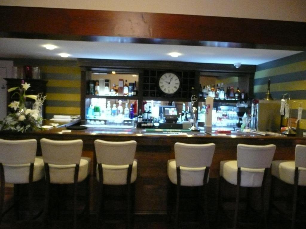The Inn Castledawson แมกเฮอราเฟลท์ ภายนอก รูปภาพ